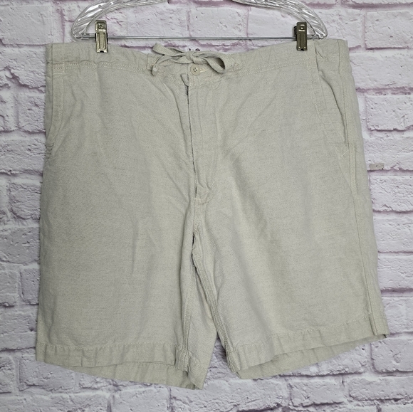 Gap Men's 55% Linen,  4 Pocket Flat front, Drawstring Waist Shorts Size … - Picture 1 of 14